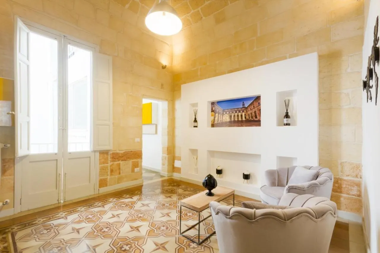 Reluxe Suite Lecce Bed & Breakfast
